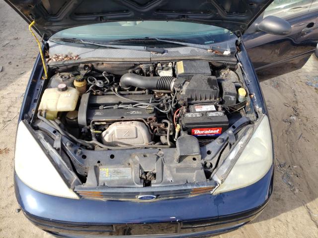 1FAHP36332W247570 - 2002 FORD FOCUS SE BLUE photo 11