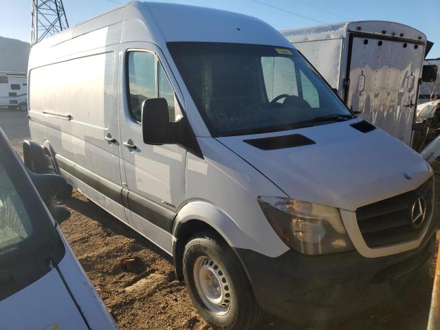 WD3PE8DBXFP131358 - 2015 MERCEDES-BENZ SPRINTER 2500 WHITE photo 4