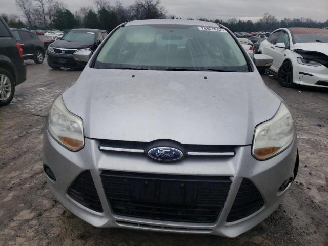 1FADP3K29EL457608 - 2014 FORD FOCUS SE SILVER photo 5