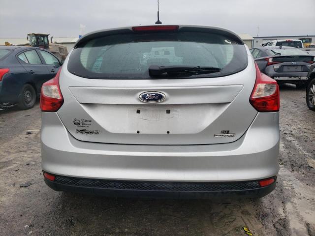 1FADP3K29EL457608 - 2014 FORD FOCUS SE SILVER photo 6