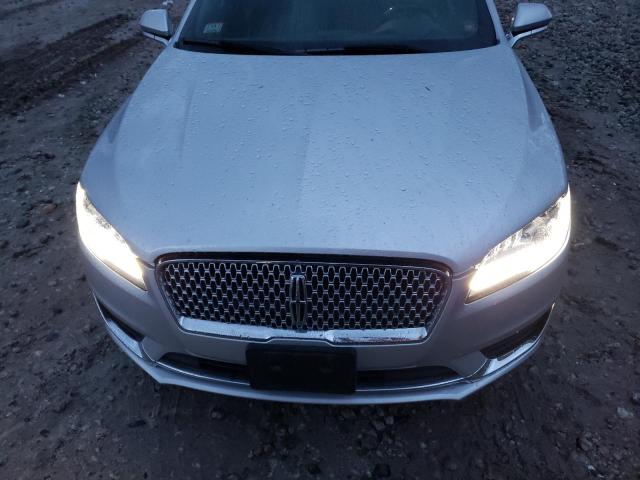 3LN6L5FC2HR627015 - 2017 LINCOLN MKZ RESERVE ვერცხლისფერი ფოტო 11