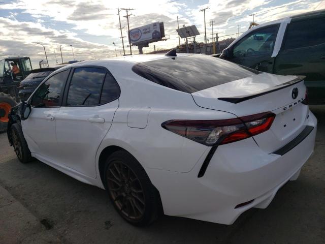 4T1G11AK9PU136806 - 2023 TOYOTA CAMRY SE NIGHT SHADE WHITE photo 2