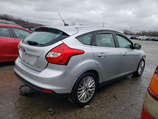 1FAHP3M24CL111073 - 2012 FORD FOCUS SEL SILVER photo 3