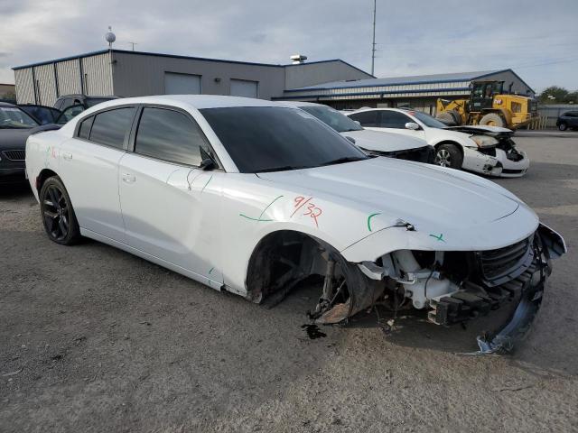 2C3CDXBG6MH608728 - 2021 DODGE CHARGER SXT WHITE photo 4