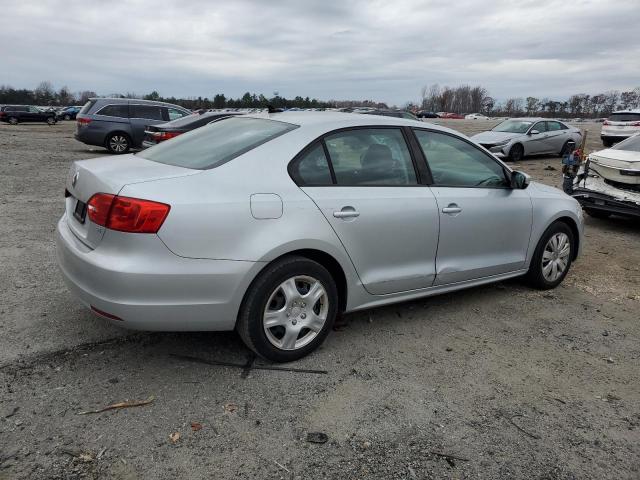 3VWD17AJXEM359369 - 2014 VOLKSWAGEN JETTA SE SILVER photo 3