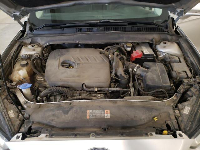 3FA6P0HD2GR331966 - 2016 FORD FUSION SE SILVER photo 11