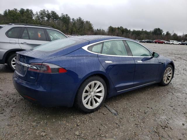 5YJSA1E21HF224283 - 2017 TESLA MODEL S ლურჯი ფოტო 3