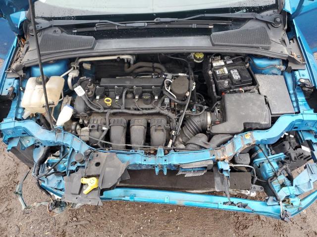 1FADP3F24GL201891 - 2016 FORD FOCUS SE BLUE photo 11