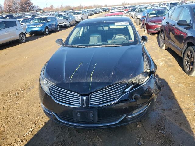 3LN6L2JK8FR627823 - 2015 LINCOLN MKZ BLACK photo 5