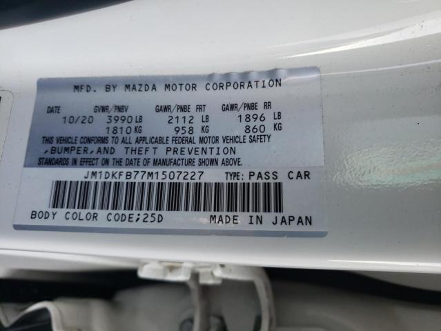 JM1DKFB77M1507227 - 2021 MAZDA CX-3 SPORT WHITE photo 12