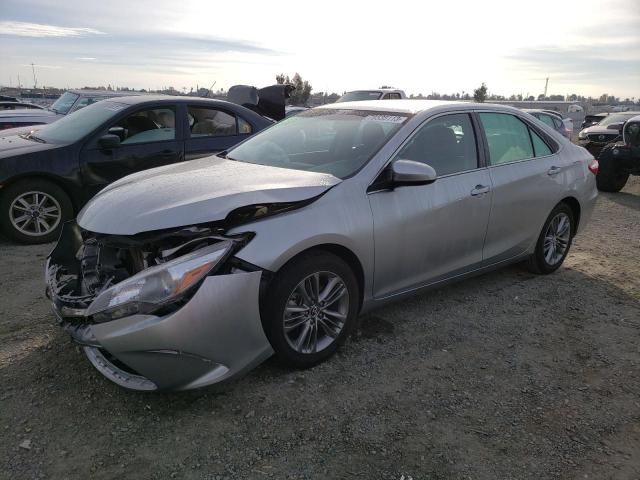 4T1BF1FK6FU002306 - 2015 TOYOTA CAMRY LE SILVER photo 1