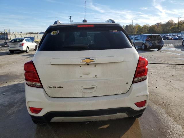 KL7CJPSBXHB133377 - 2017 CHEVROLET TRAX 1LT WHITE photo 6