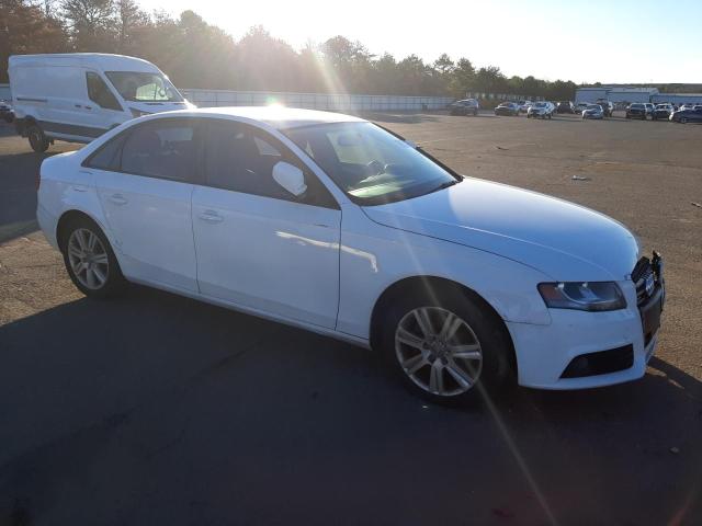 WAUBFAFL1BN042436 - 2011 AUDI A4 PREMIUM WHITE photo 4