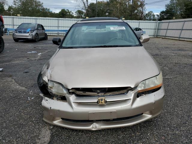 1HGCG6681YA096950 - 2000 HONDA ACCORD EX GOLD photo 5