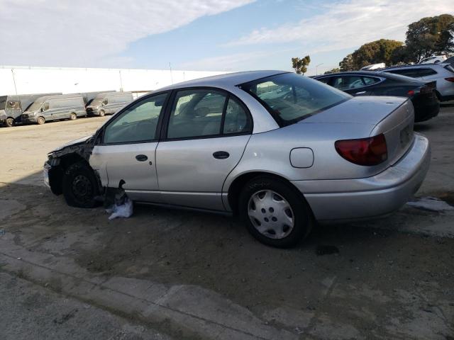 1G8ZH52852Z155393 - 2002 SATURN SL1 SILVER photo 2