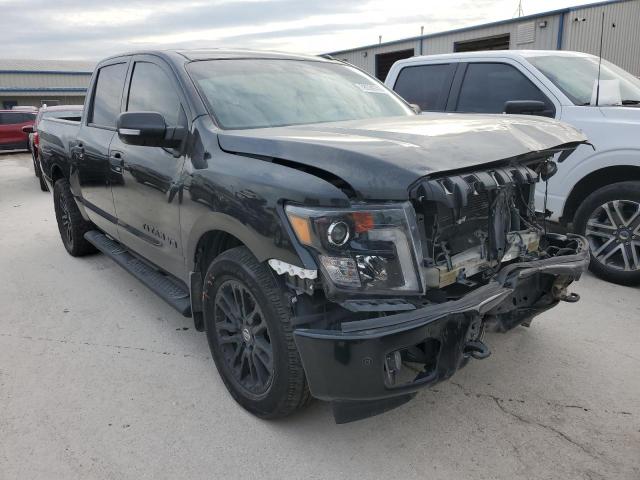 1N6AA1E5XJN539934 - 2018 NISSAN TITAN SV BLACK photo 4