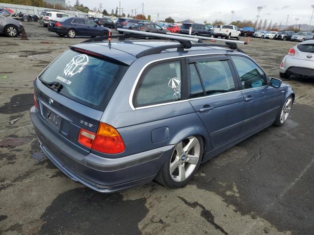 WBAEN33445PC13832 - 2005 BMW 325 IT GRAY photo 3