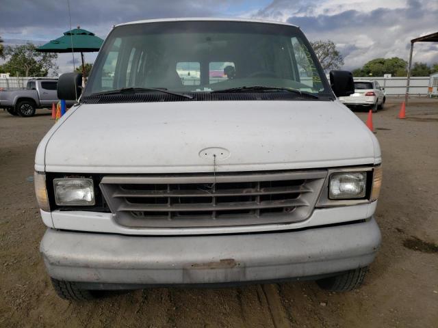 1FTJS34H3THB32997 - 1996 FORD ECONOLINE E350 SUPER DUTY VAN WHITE photo 5