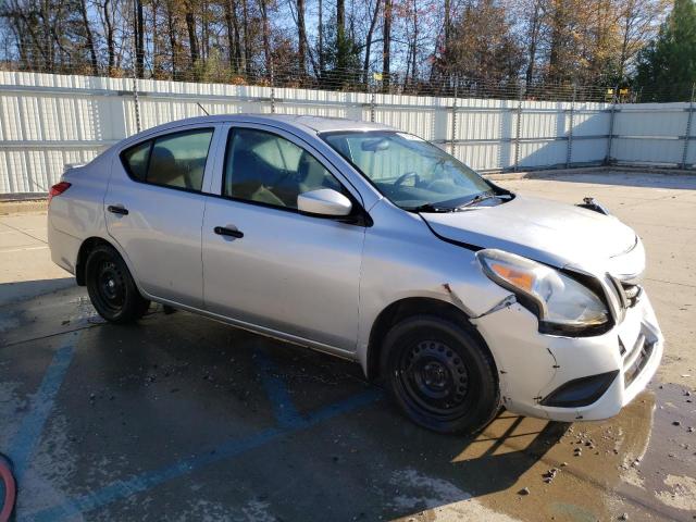 3N1CN7AP9GL911690 - 2016 NISSAN VERSA S SILVER photo 4