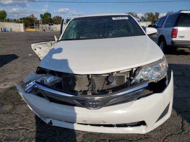 4T4BF1FK9CR262961 - 2012 TOYOTA CAMRY BASE WHITE photo 5