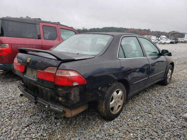 1HGCG1654YA031423 - 2000 HONDA ACCORD EX BLACK photo 3