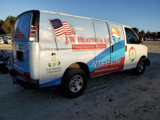 1GCZGTCG9C1151656 - 2012 CHEVROLET EXPRESS G3 白色 照片 3