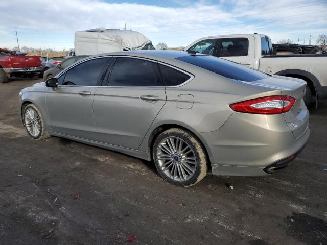 3FA6P0T93FR225026 - 2015 FORD FUSION SE GRAY photo 2