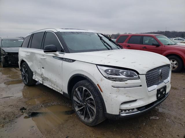 5LM5J7XC8LGL19808 - 2020 LINCOLN AVIATOR RESERVE WHITE photo 4