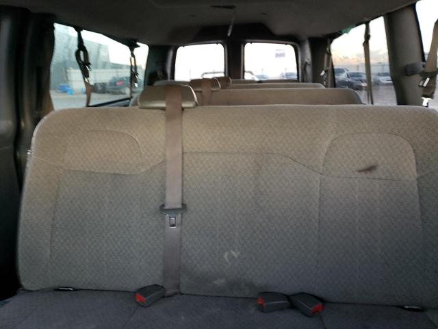 1GAZGPFGXK1296683 - 2019 CHEVROLET EXPRESS G3 LT WHITE photo 10