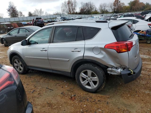 2T3RFREV5EW192758 - 2014 TOYOTA RAV4 XLE SILVER photo 2