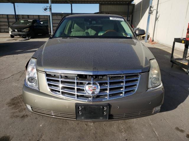 1G6KP5ES5BU141172 - 2011 CADILLAC DTS PLATINUM BEIGE photo 5