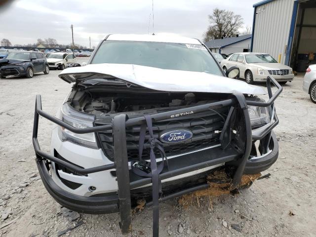 1FM5K8AR9JGC75110 - 2018 FORD EXPLORER POLICE INTERCEPTOR أبيض صورة 5