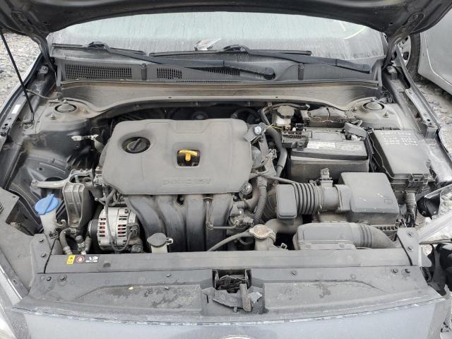 3KPF24AD0KE041123 - 2019 KIA FORTE FE BLACK photo 11