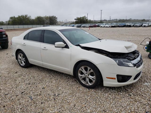 3FAHP0HAXCR378171 - 2012 FORD FUSION SE WHITE photo 4