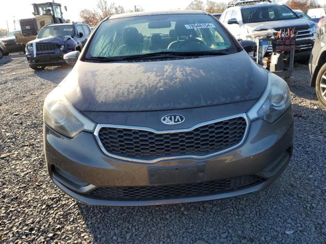 KNAFX4A66E5110302 - 2014 KIA FORTE LX GRAY photo 5