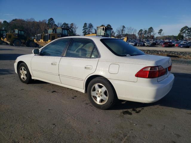 1HGCG1657YA089767 - 2000 HONDA ACCORD EX WHITE photo 2