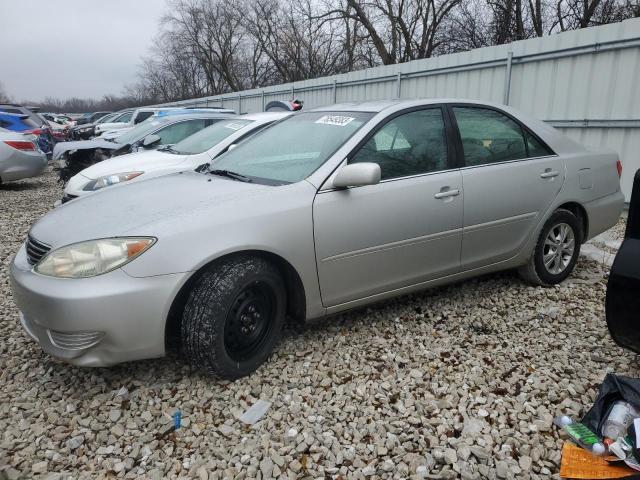 4T1BF32K65U098938 - 2005 TOYOTA CAMRY LE SILVER photo 1