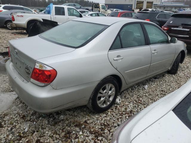 4T1BF32K65U098938 - 2005 TOYOTA CAMRY LE SILVER photo 3