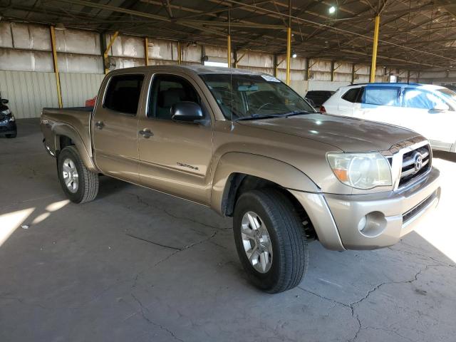 5TEJU62N07Z413602 - 2007 TOYOTA TACOMA DOUBLE CAB PRERUNNER GOLD photo 4