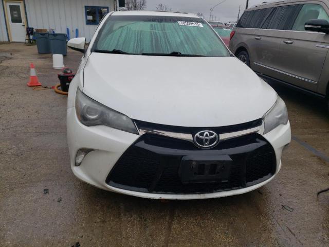 4T1BF1FK2FU071445 - 2015 TOYOTA CAMRY LE WHITE photo 5