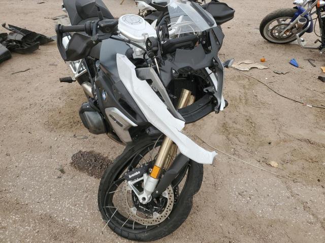 WB10M0301P6G74617 - 2023 BMW R 1250 GS TWO TONE photo 9