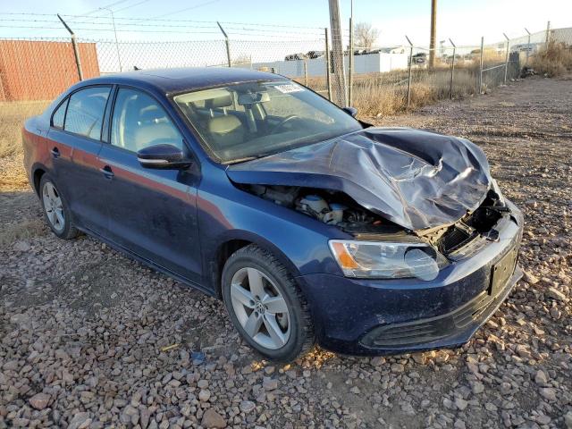 3VWLL7AJ1BM123839 - 2011 VOLKSWAGEN JETTA TDI BLUE photo 4