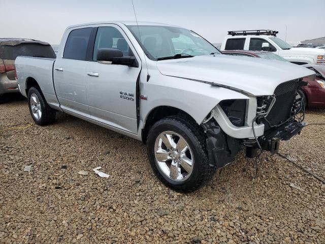 1C6RR7TT3GS321614 - 2016 RAM 1500 SLT WHITE photo 4