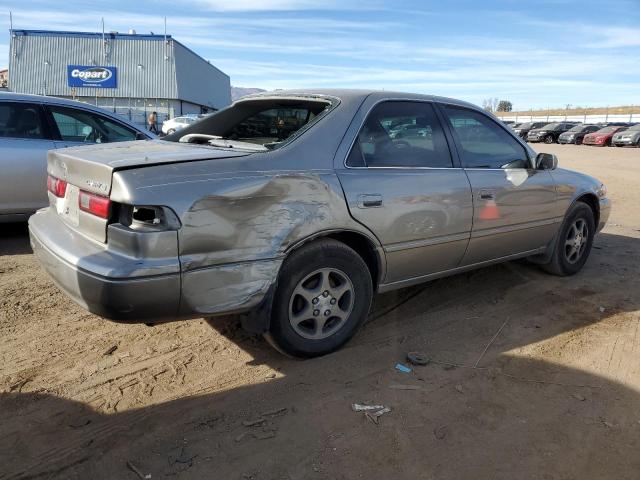 JT2BG22K7X0331918 - 1999 TOYOTA CAMRY LE GRAY photo 3