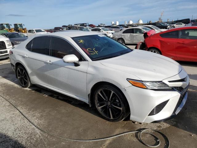 4T1K61AK3LU510266 - 2020 TOYOTA CAMRY XSE WHITE photo 4