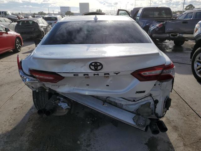 4T1K61AK3LU510266 - 2020 TOYOTA CAMRY XSE WHITE photo 6