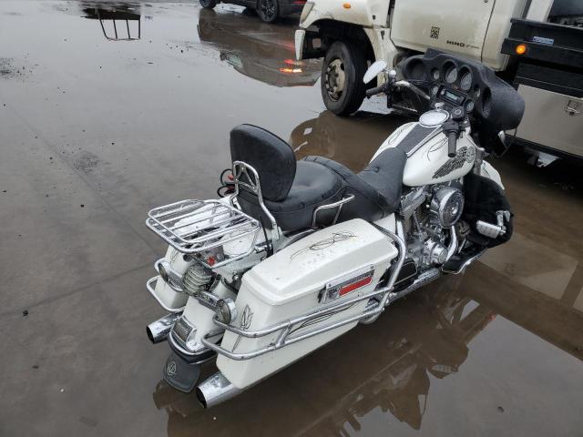 1HD1DDV11YY603519 - 2000 HARLEY-DAVIDSON FLHT WHITE photo 4