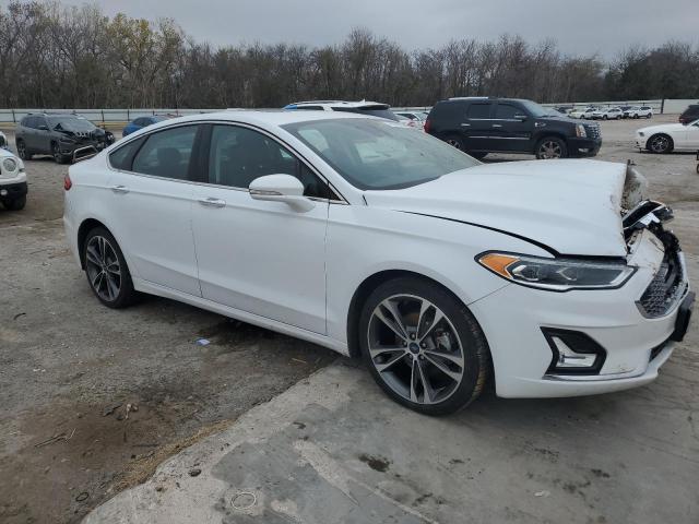 3FA6P0D96KR153098 - 2019 FORD FUSION TITANIUM WHITE photo 4