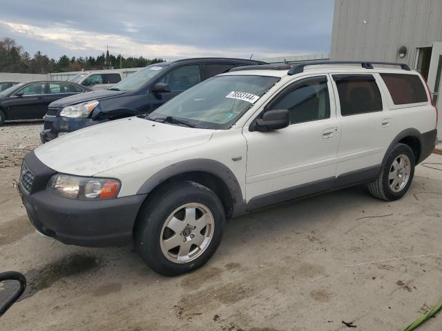 2002 VOLVO V70 XC, 