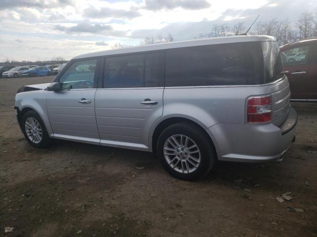 2FMHK6C81KBA39713 - 2019 FORD FLEX SEL SILVER photo 2